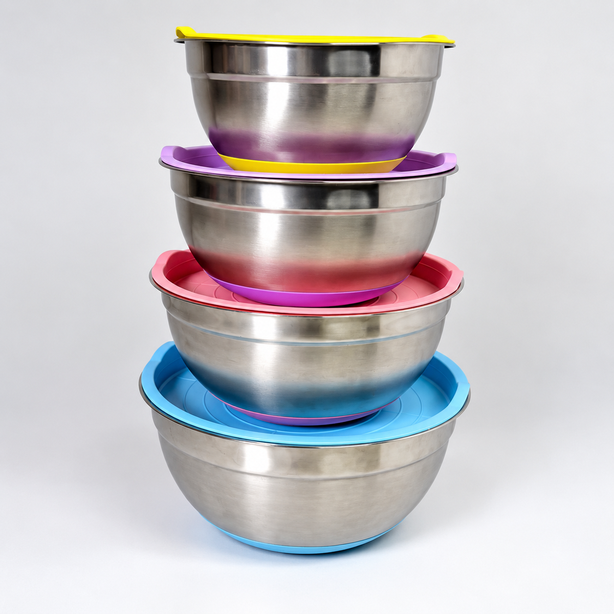 Set de Bowls en Acero Inoxidable con Base Antideslizante – 4 Piezas